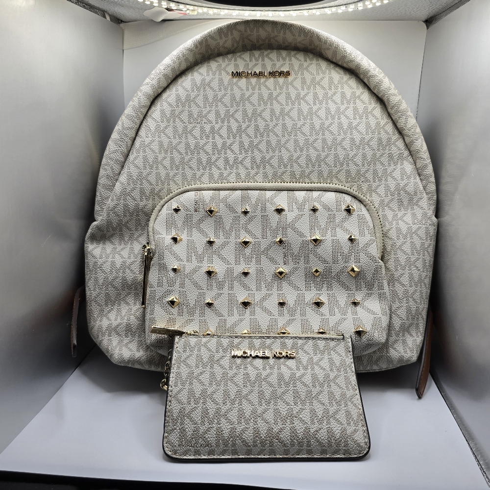 Micheal Kors backpack and wallet